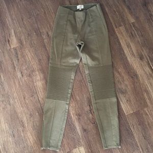 Aritzia Wilfred Stretch Moto Ankle Zipper Pants